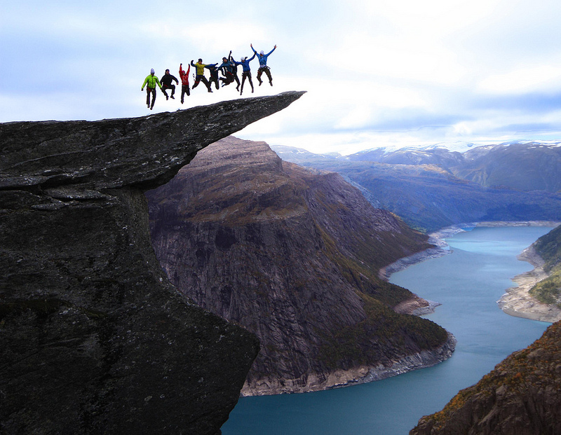 Скала Язык Тролля (Норвегия). Фото / Trolltunga. Photo